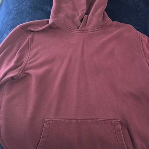 Maroon Gap hoodie